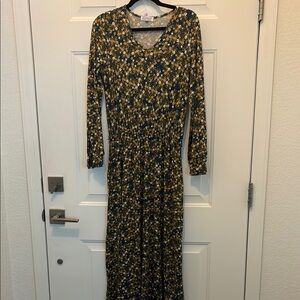 Brown Sheath Maxi Dress with Long Cuffed Sleeves